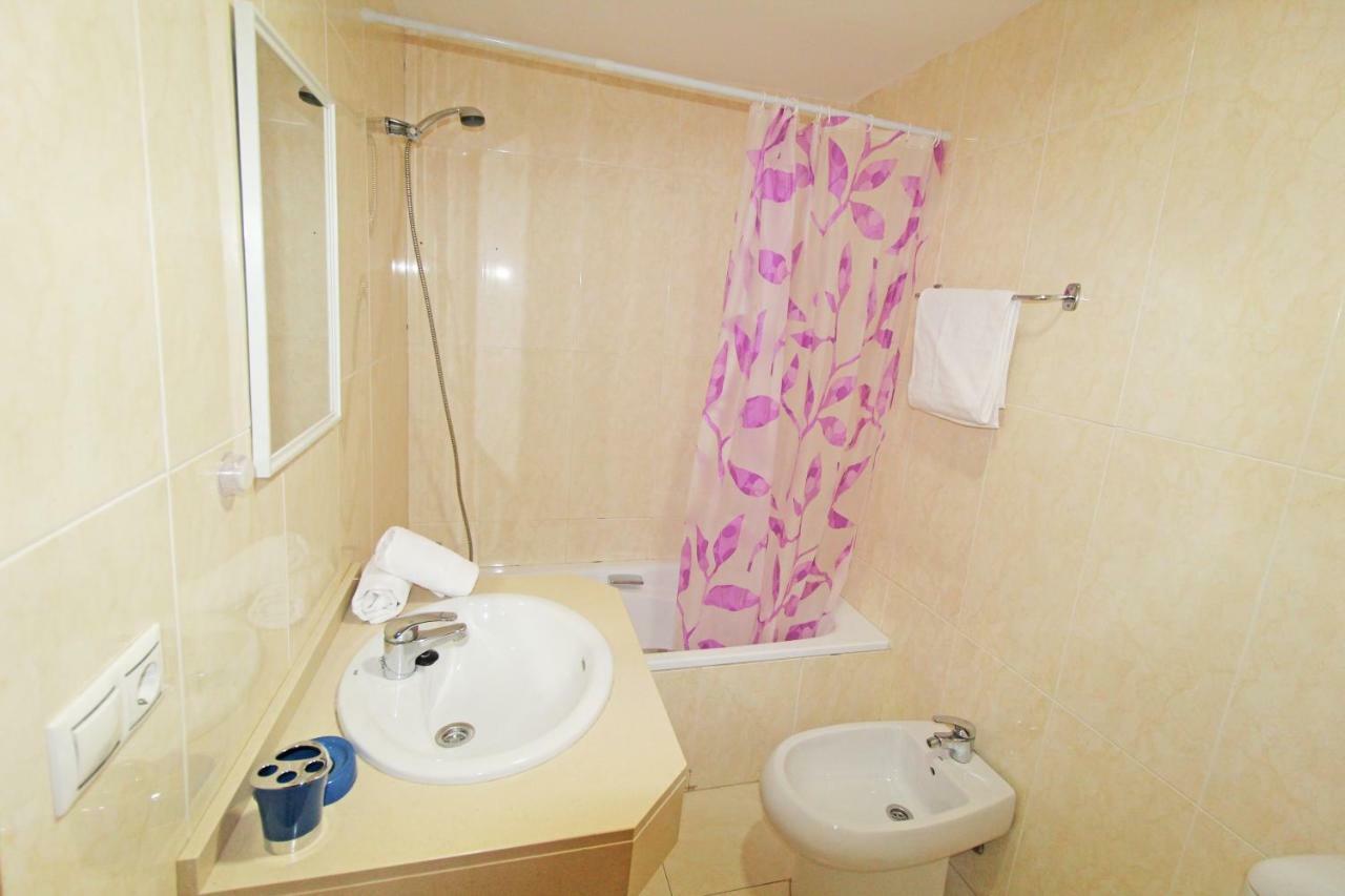 Super Centrico, Luminoso, Amplio, Terrazas Y Patio Apartment Alicante Bagian luar foto